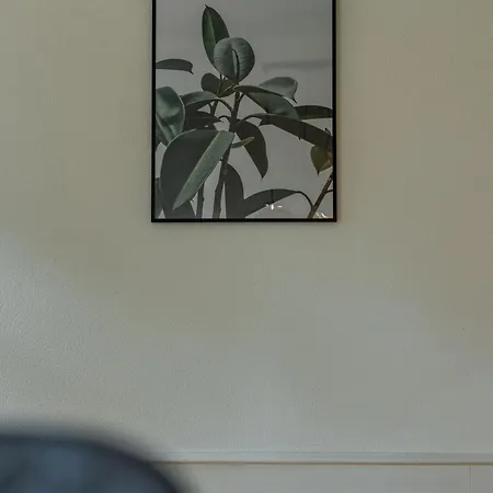 Jewel In The Center Of Thun's Old Town Apartment *
