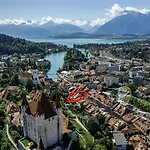 Jewel In The Center Of Thun's Old Town Lejlighed *